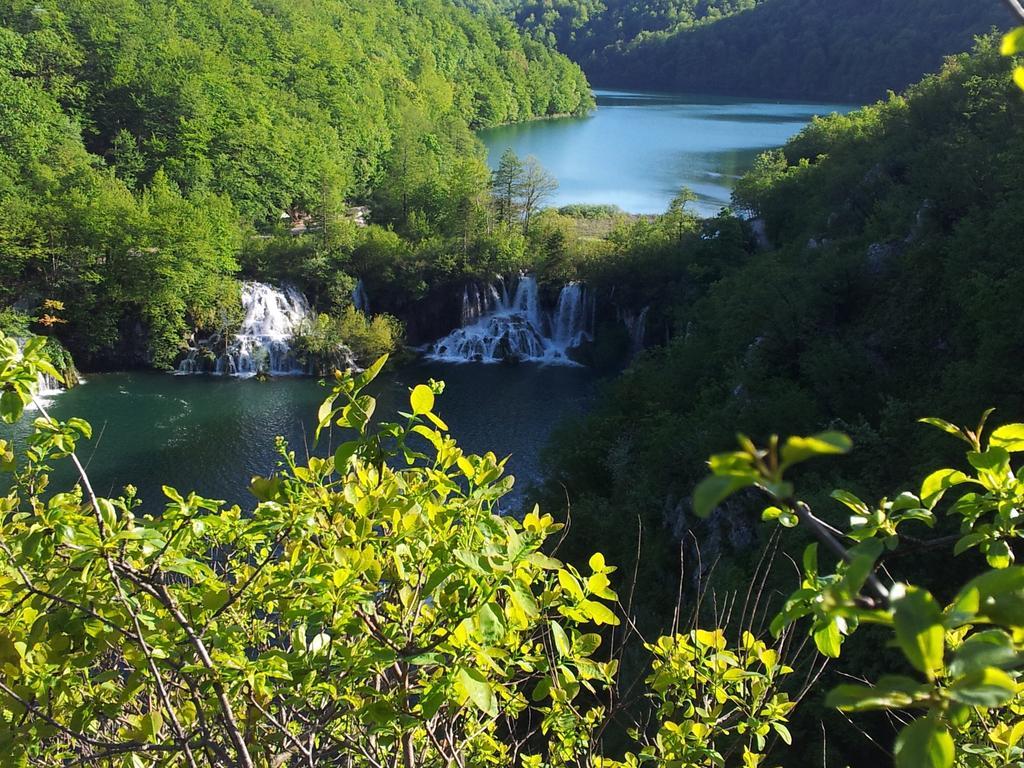 Guest House Family Varda Plitvice Lakes Plitvička Jezera Dış mekan fotoğraf